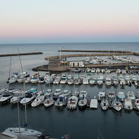 Le Richmont Hotel 3*
